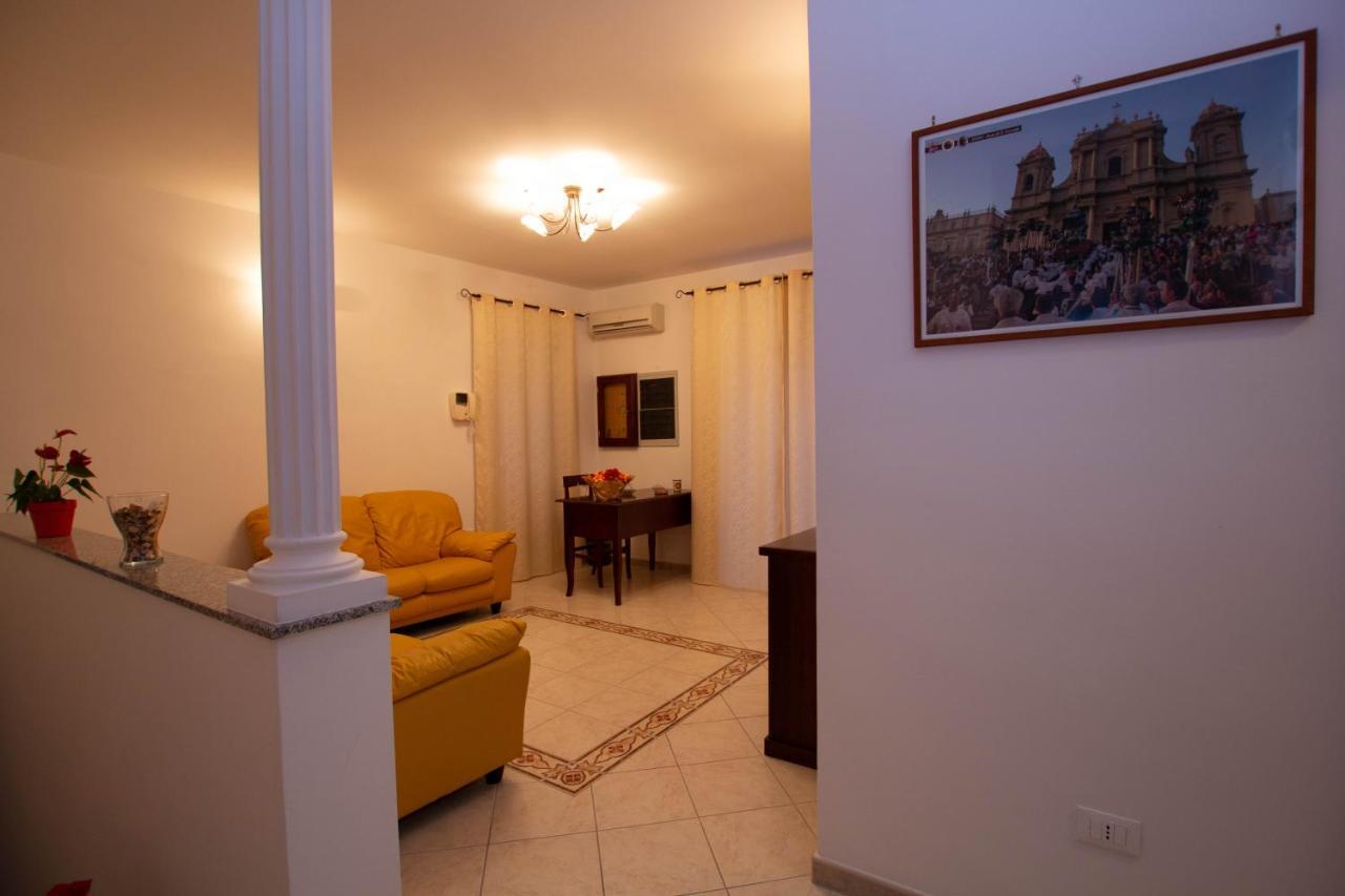 Noto Bedda Bed&Breakfast Exterior photo